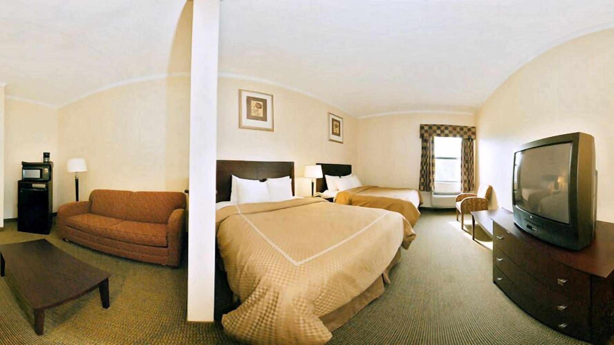 ג'פרסונוויל Quality Suites מראה חיצוני תמונה